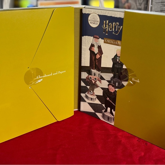 🧙🏻NIB Harry Potter Origami Chess Wizarding World Collectible Merchandise - Picture 5 of 6